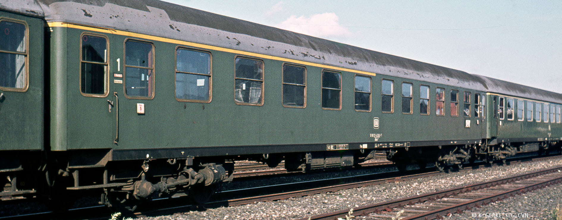 H0 Schnellzugwagen ABüm223 DB $51 80 31-40 255-6